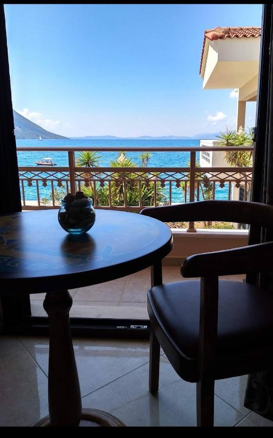 Ostrella Hotel - Luxury Rooms ไมติกาส ภายนอก รูปภาพ