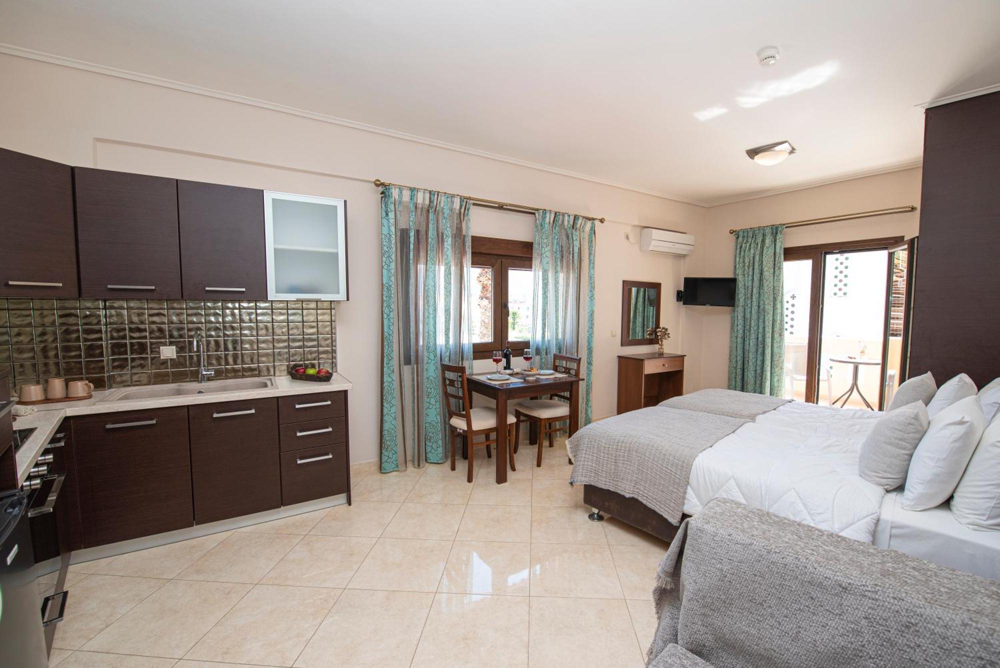 Ostrella Hotel - Luxury Rooms ไมติกาส ภายนอก รูปภาพ